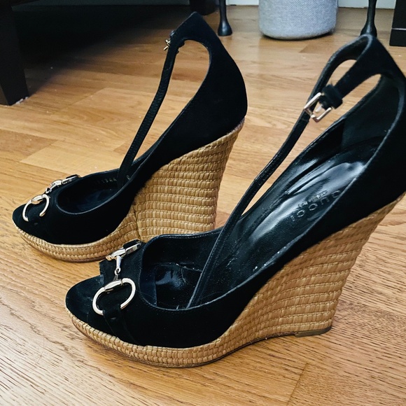 Gucci horsebit suede open toe wedges - Picture 4 of 5